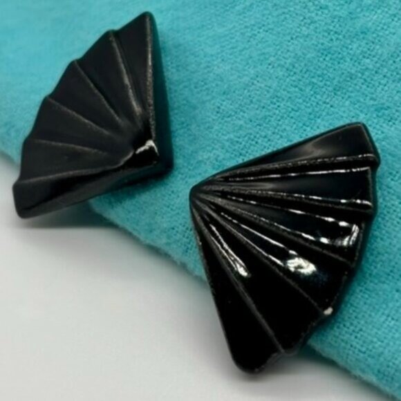 Vintage Lucite Plastic Earrings Similar to Bakelite Black Fan Shape, Screw-Backs - Picture 3 of 10